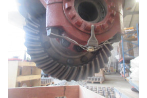 Редуктор моста передний (крупный шлиц-26///37/7) CDM 855
