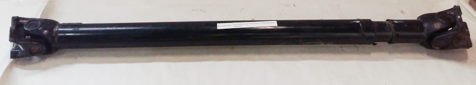 Вал карданный основной L=1840 фланцы 180x4