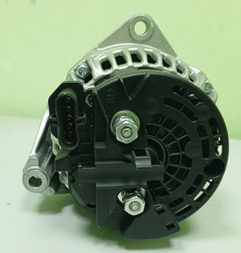 Генератор 28V,80A,WP12